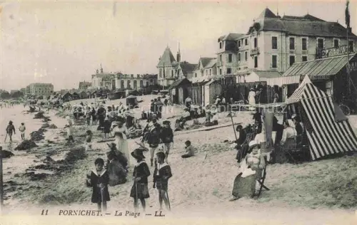 AK / Ansichtskarte PORNICHET Saint-Nazaire 44 Loire-Atlantique La plage