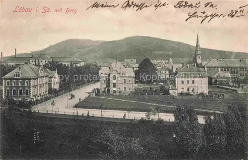 AK / Ansichtskarte Loebau Sachsen Panorama mit Berg