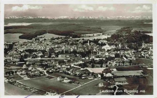 AK / Ansichtskarte Leutkirch Panorama Blick gegen Alpenkette