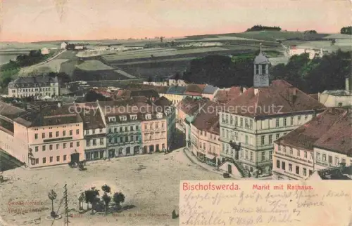 AK / Ansichtskarte Bischofswerda Sachsen Markt mit Rathaus