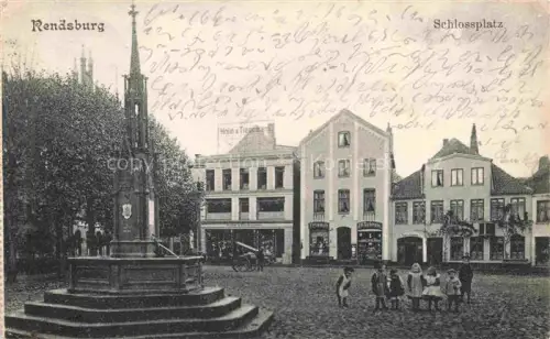 AK / Ansichtskarte Rendsburg Schleswig-Holstein Schlossplatz Brunnen