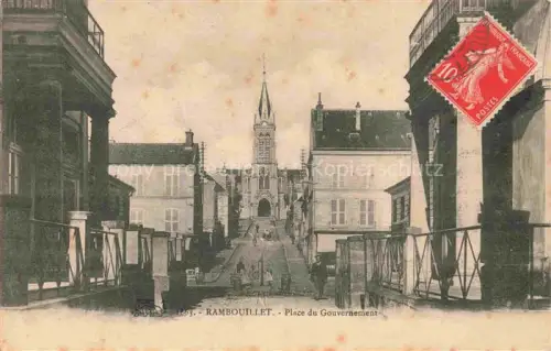 AK / Ansichtskarte RAMBOUILLET 78 Yvelines Place du Gouvernement