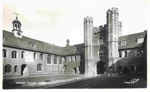 AK / Ansichtskarte Cambridge  Cambridgeshire UK Queens College