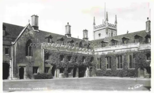 AK / Ansichtskarte Cambridge  Cambridgeshire UK Pembroke College