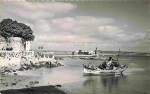 AK / Ansichtskarte LA CORUNA A Coruna ES Playa de Parrote y castillo de San Anton