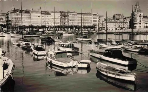 AK / Ansichtskarte LA CORUNA A Coruna ES Inner Harbour