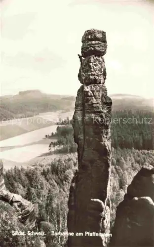 AK / Ansichtskarte Klettern Bergsteigen Mountaineering Alpinisme Alpinismo-- Saechs Schweiz Barbarine am Pfaffenstein 