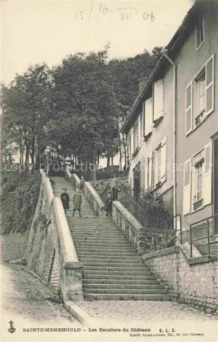AK / Ansichtskarte Sainte-Menehould 51 Marne Les Escaliers Chateau 