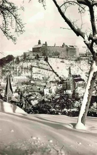 AK / Ansichtskarte Kulmbach Bayern Winterpanorama mit Blick zur Plassenburg