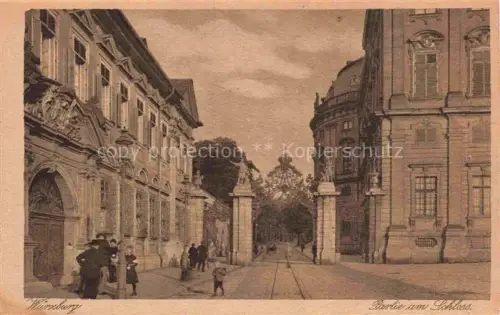 AK / Ansichtskarte WueRZBURG Bayern Partie am Schloss Kupfertiefdruck