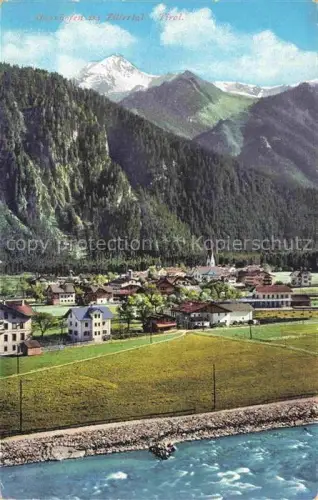AK / Ansichtskarte Mayrhofen  Zillertal Tirol AT Ortsansicht mit Kirche Zillertaler Alpen