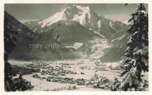 AK / Ansichtskarte Mayrhofen  Zillertal Tirol AT Winterpanorama Zillertaler Alpen