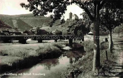 AK / Ansichtskarte Kreuzberg Ahr Altenahr Ahrweiler Rheinland-Pfalz Partie an der Ahr Blick zum Schloss Kreuzberg