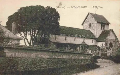AK / Ansichtskarte Sommesous Vitry-le-Francois 51 Marne L Eglise Kirche
