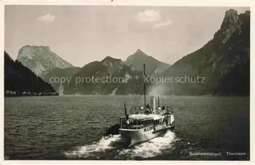 AK / Ansichtskarte Traunsee Traunstein Gmunden Salzkammergut AT Dampfer Alpen
