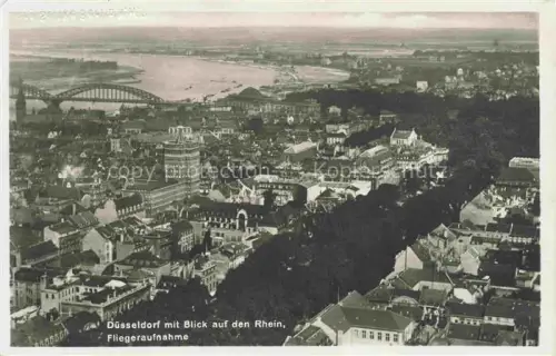 AK / Ansichtskarte DuessELDORF  CITY Panorama Blick auf den Rhein