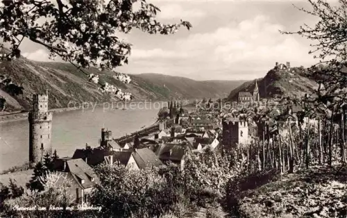 AK / Ansichtskarte Oberwesel Rhein Rheinpartie mit Schoenburg