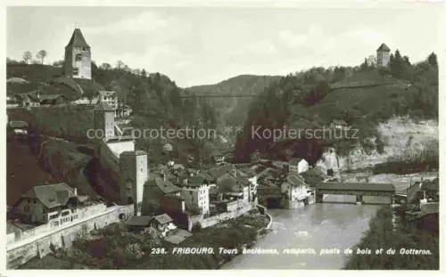 AK / Ansichtskarte FRIBOURG  FR Tours anciennesremparts posts de bois et du Gotteron