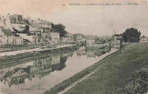 AK / Ansichtskarte NEVERS 58 Nievre La Nievre et le Quai de Loire