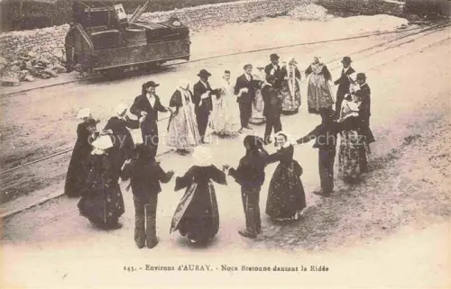 AK / Ansichtskarte Auray Lorient 56 Morbihan Noce Bretonne dansant la Ridde