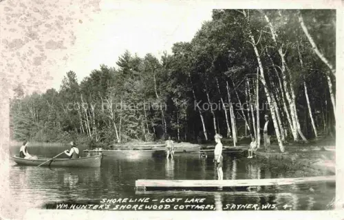 AK / Ansichtskarte Sayner Wisconsin USA ShoreLine Lost Lake Hunter's Shorewood Cottages