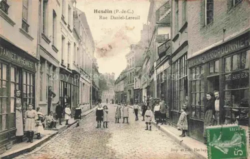 AK / Ansichtskarte Hesdin Montreuil 62 Pas-de-Calais Rue Daniel Lereuil