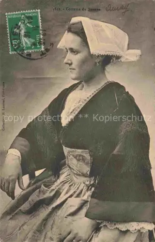 AK / Ansichtskarte Auray Lorient 56 Morbihan Costume Vannes