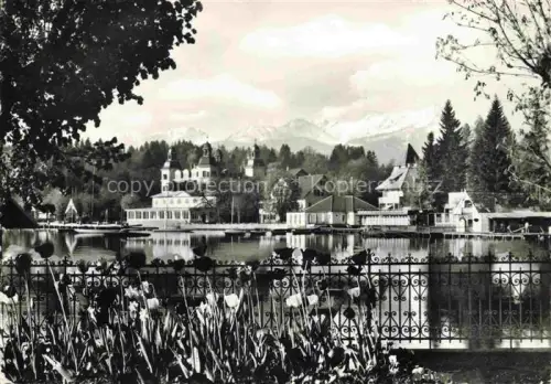AK / Ansichtskarte Velden  Woerthersee AT Schloss mit Mittagskogel