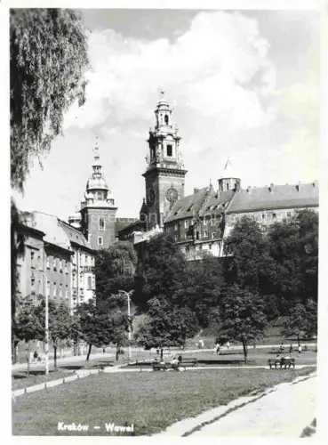 AK / Ansichtskarte KRAKOW Krakau PL Schloss