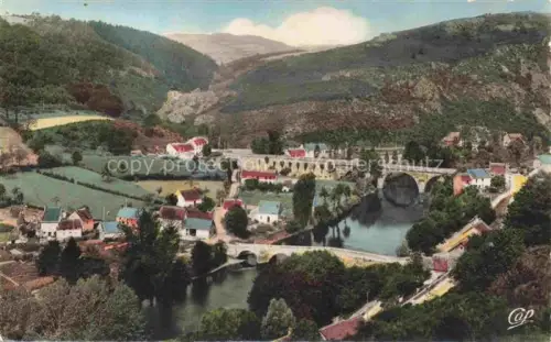AK / Ansichtskarte Vallee de la Sioule Clermont-Ferrand 63 Puy-de-Dome Pont de Ménat vue générale