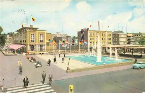 AK / Ansichtskarte ARNHEM Arnheim NL A.K.U.fontain met Willemsplein