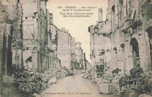 AK / Ansichtskarte VERDUN  55 Meuse Rue Chevert 