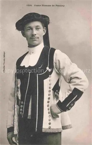 AK / Ansichtskarte PONTIVY 56 Morbihan Jeune Homme