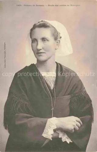 AK / Ansichtskarte Sarzeau Vannes 56 Morbihan Femme de Sarzeau 
