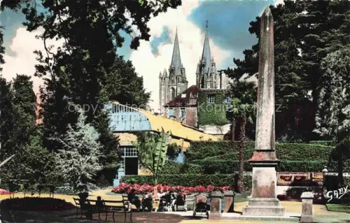 AK / Ansichtskarte Coutances 50 Manche Jardin Public Monument