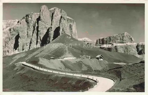 AK / Ansichtskarte Sellagruppe Gruppo di Sella Dolomiti Dolomiten IT Passo Sella