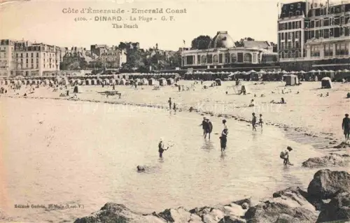 AK / Ansichtskarte DINARD 35 Ille-et-Vilaine La plage