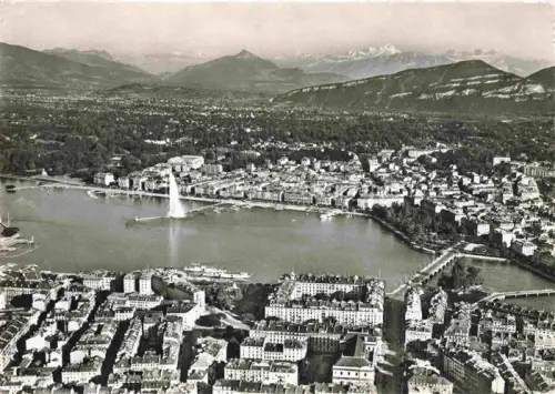 AK / Ansichtskarte GENEVE Genf GE Jet d'eau et le Mont Blanc vue aérienne