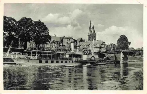 AK / Ansichtskarte Hoexter Weser NRW Brueckenkopf und St Kilianikirche