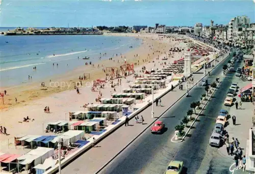 AK / Ansichtskarte Les Sables-d Olonne 85 Vue panoramique Remblai Plage