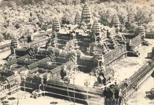 AK / Ansichtskarte Angkor Kambodscha Angkor Wat groesstes sakrale Bauwerk der Welt 
