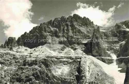 AK / Ansichtskarte Zsigsmondy Comici 2235m Zsigmondyhuette BOLZANO Suedtirol IT Gebirgspanorama Sextener Dolomiten C. Undici Strada degli Alpini