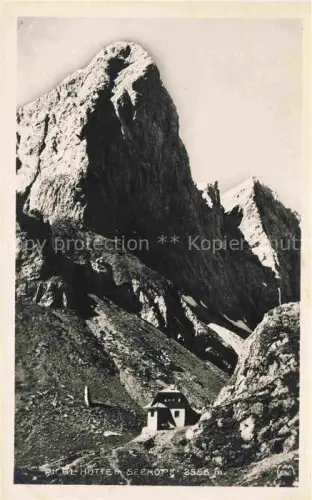 AK / Ansichtskarte Pichlhuette Wolayersee Trebesing Kaernten AT Berghuette mit Blick gegen Seekopf