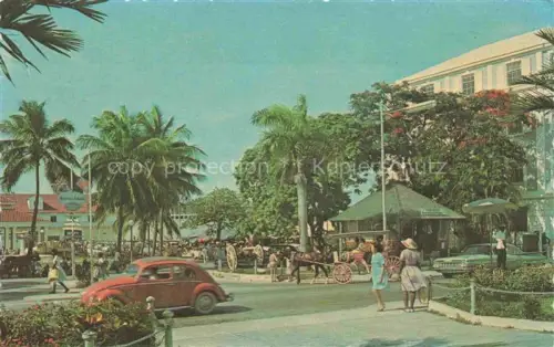 AK / Ansichtskarte Nassau  Bahamas Rawson Square looking across Bay Street from the Post Office
