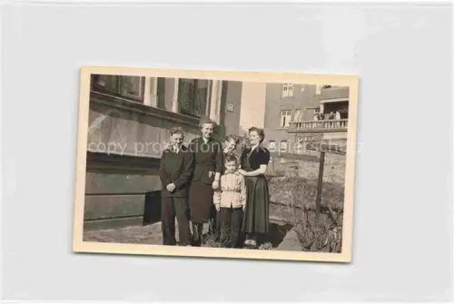 AK / Ansichtskarte EMDEN  Ostfriesland Familie 