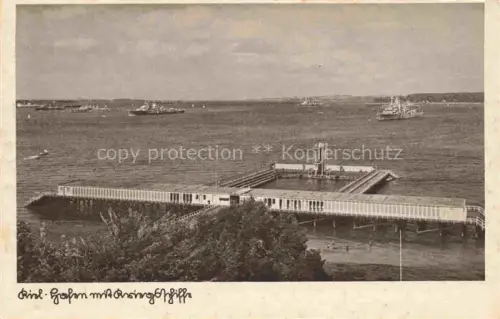 AK / Ansichtskarte KIEL  CITY Hafen mit Kriegsschiffen