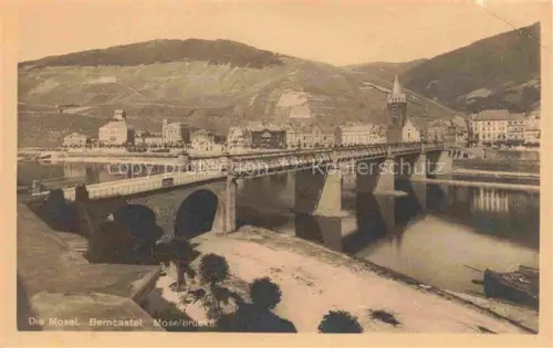 AK / Ansichtskarte Berncastel BERNKASTEL-KUES Rheinland-Pfalz Moselbruecke Moselpartie
