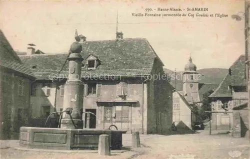 AK / Ansichtskarte St-Amarin Saint-Amarin Alsace 68 Haut Rhin Veille fontaine surmontée du Coq Gaulois Eglise