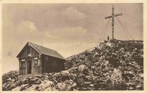 AK / Ansichtskarte Benedictenwand 1803m BAD ToeLZ bayern Gipfelkreuz mit Unterstandshuette