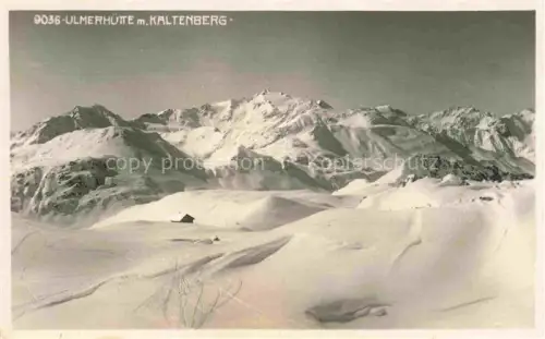 AK / Ansichtskarte St Anton Arlberg Tirol AT Winterpanorama Blick auf Ulmerhuette mit Kaltenberg Alpen